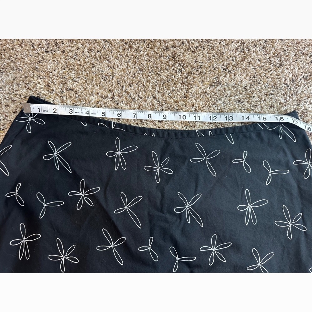 New York & Company Black Classic Floral Midi Skirt Womens 16 A-Line Cotton - Picture 6 of 7